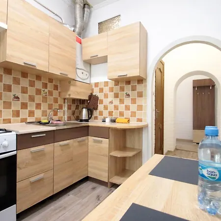 Apartament Kulisha 44 *
